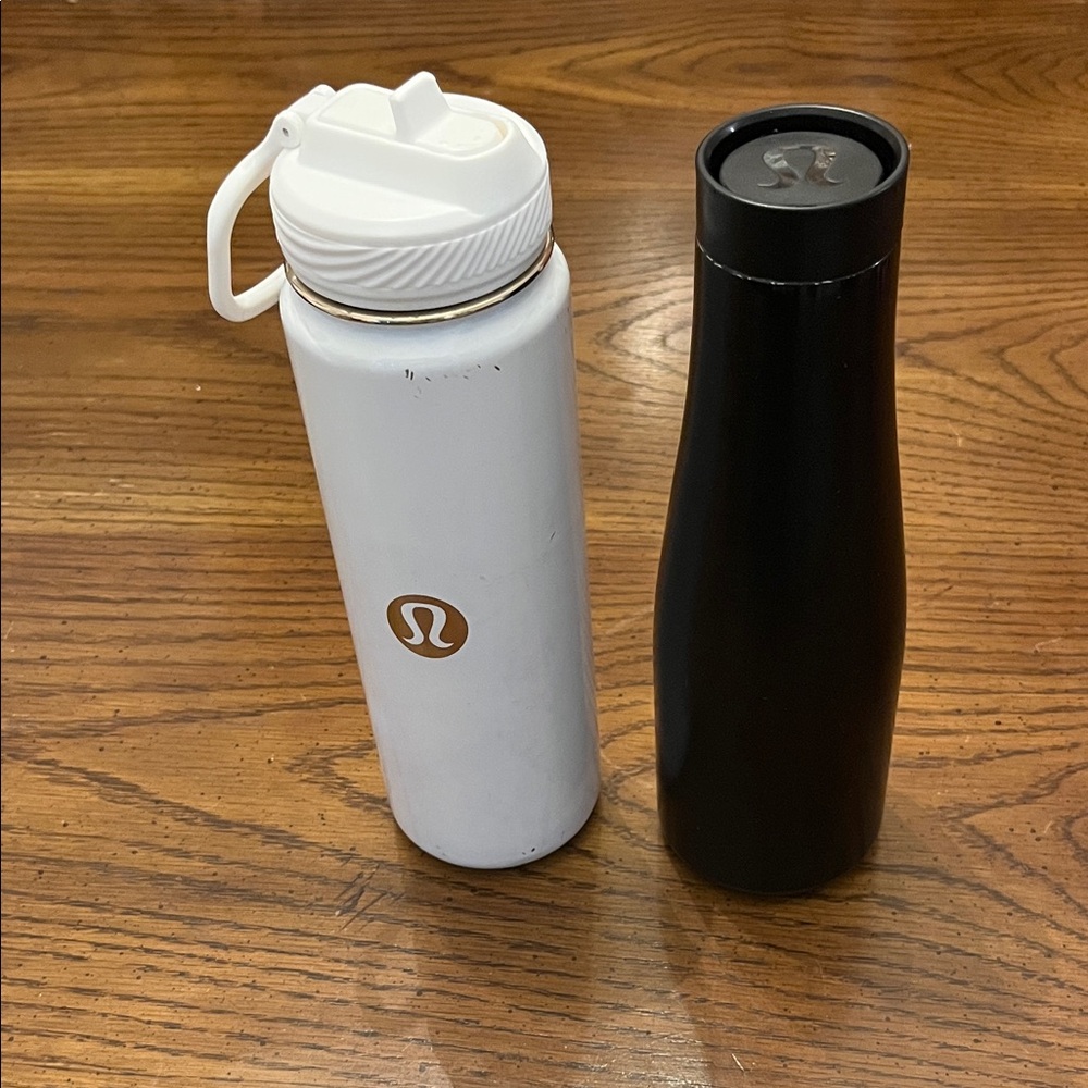 Lululemon White and Black Water Bottles